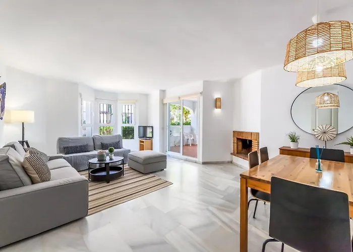 APT Puerto Banus II